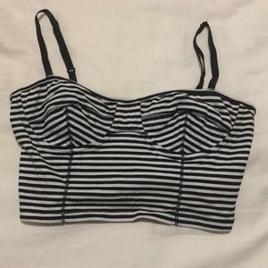 Aritzia crop top by Talula